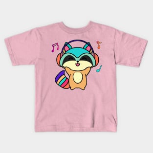 Happy smiling baby raccoon with headphones. Kawaii cartoon Kids T-Shirt